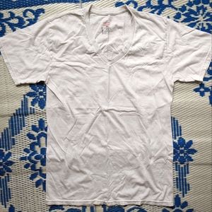 Hanes 100% Cotton White Short Sleeve V Neck T Shirt Size S